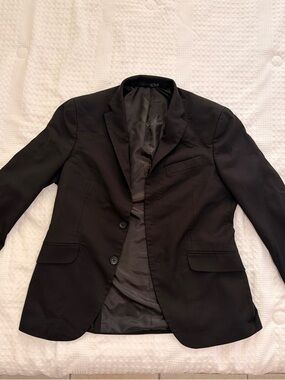 Kenneth Cole Black Two-Button Notch Lapel Blazer